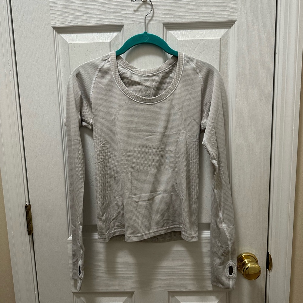 Lululemon Swiftly Tech Long Sleeve